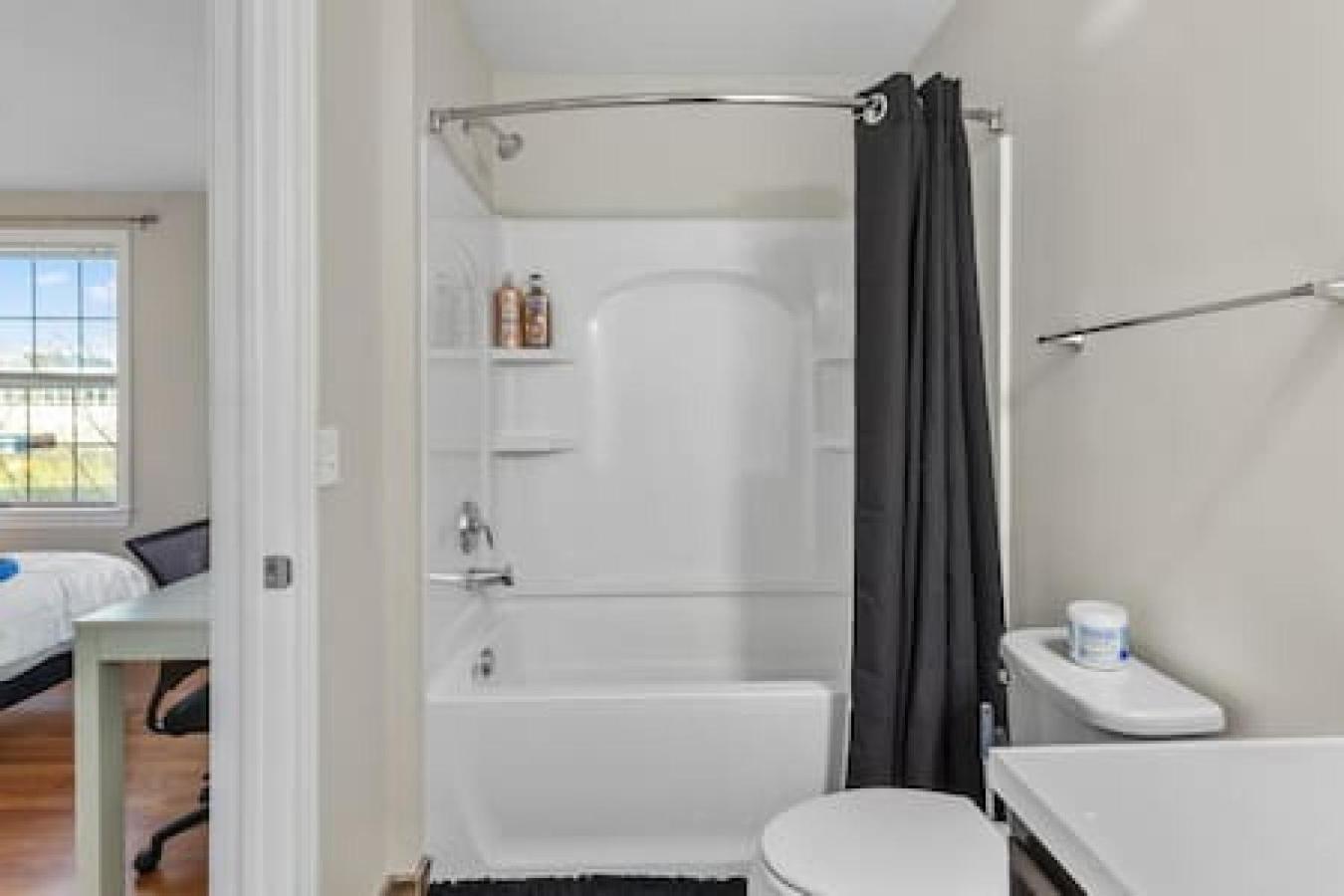 Corporate Housing Mgm Appartement Detroit Buitenkant foto